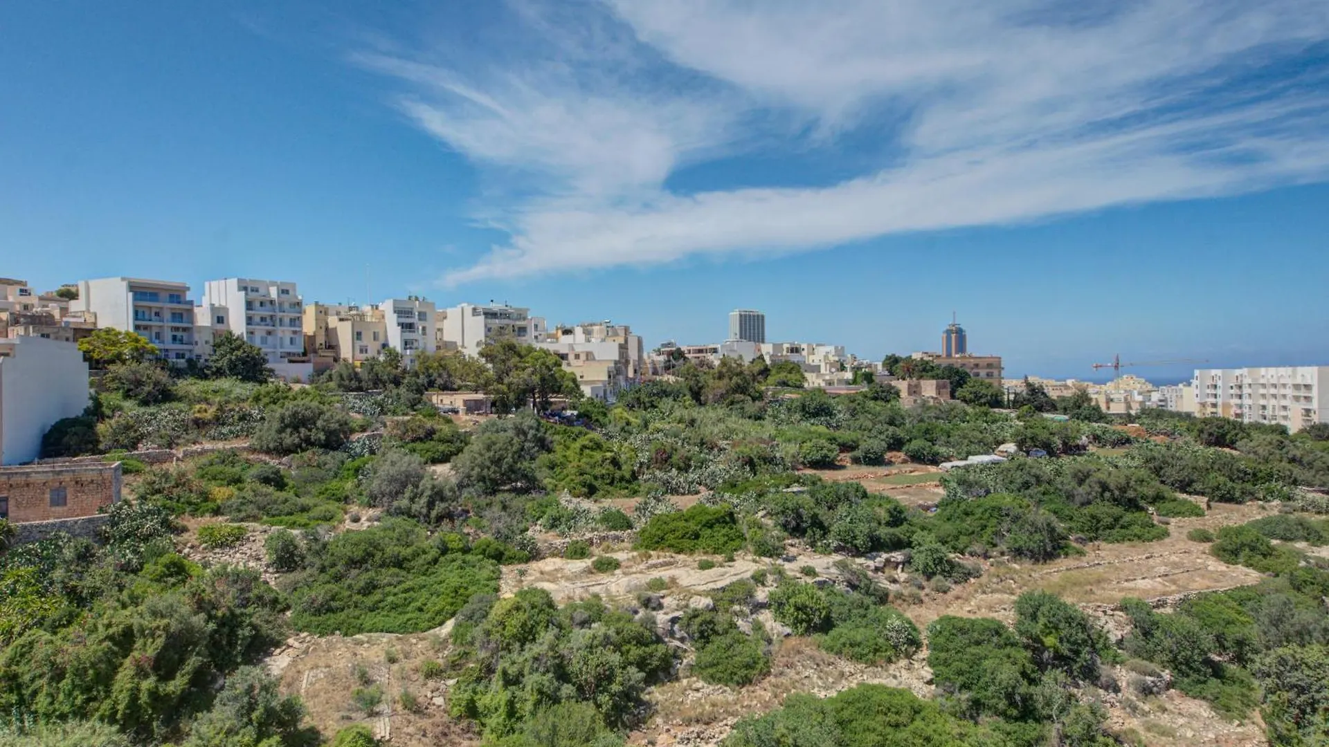Apartamento 5 Bedroom House With Jacuzzi In St Julian'S St. Julian's