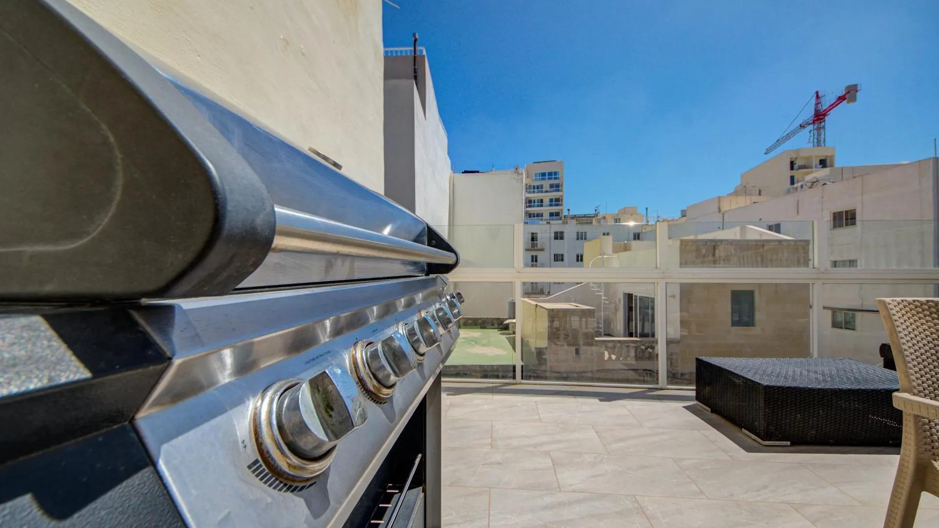 5 Bedroom House With Jacuzzi In St Julian'S St. Julian's 0*,  Malta